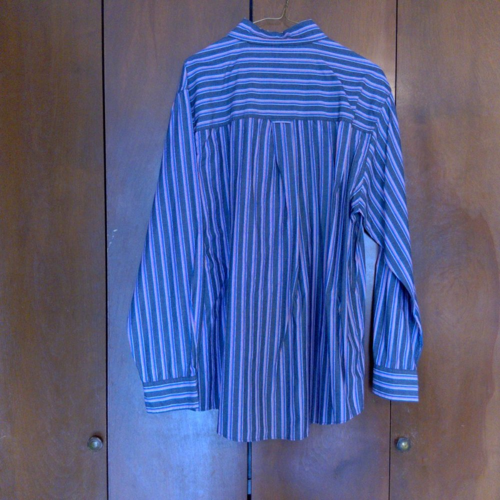 Chaps Easy Care Button Down Shirt Large - Picture 3 of 5